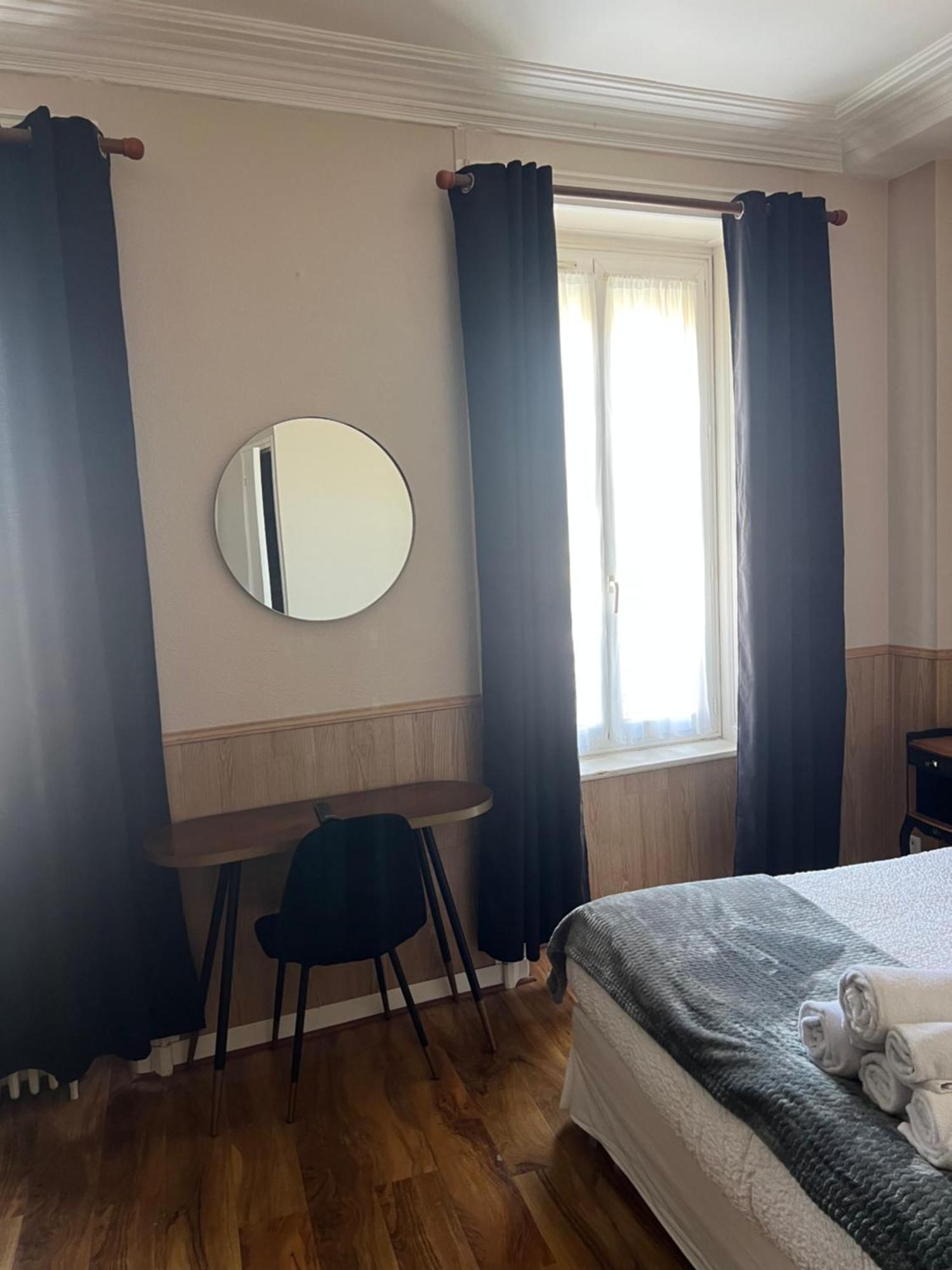 שרבורג Hotel De La Gare מראה חיצוני תמונה
