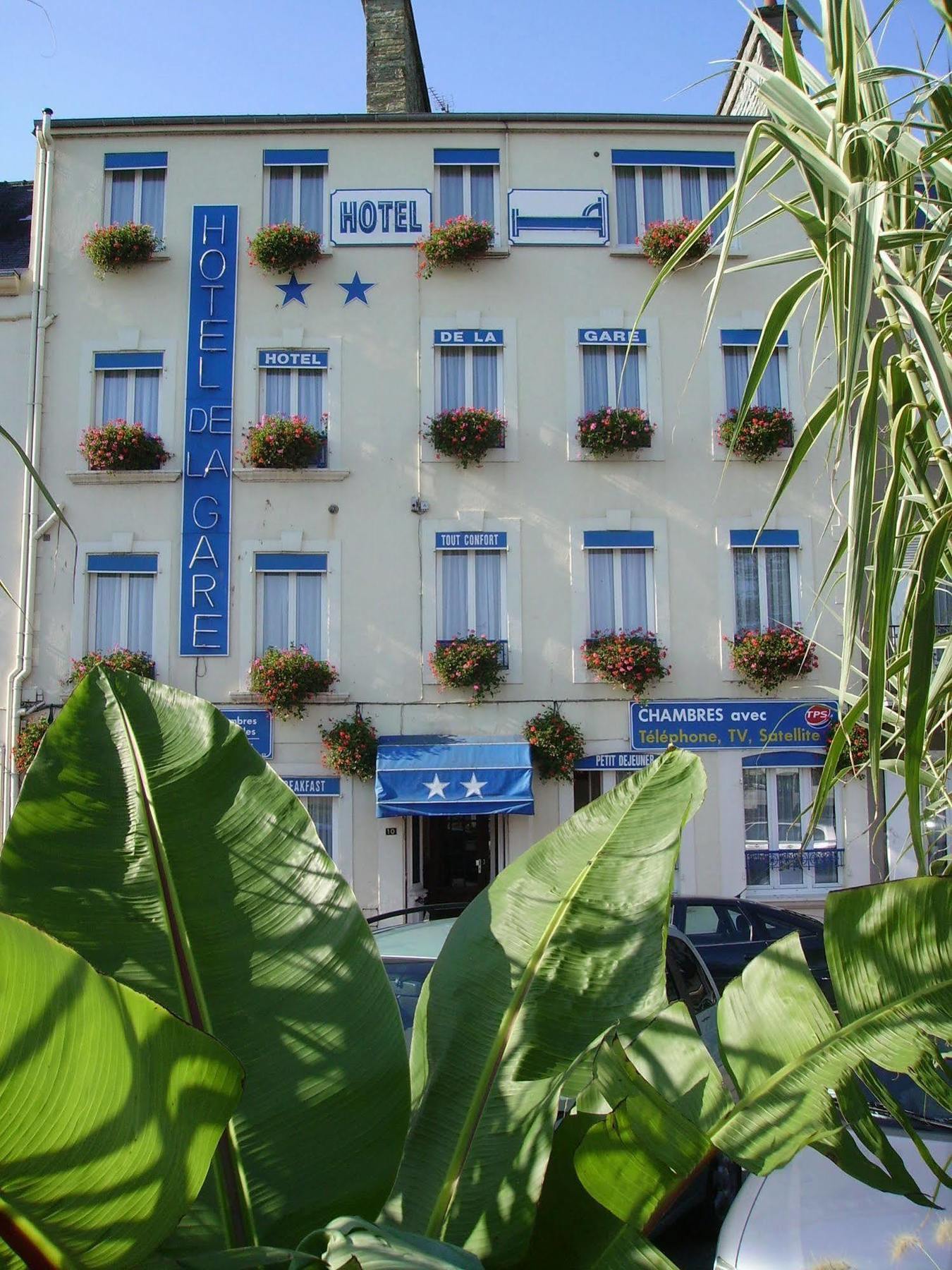 שרבורג Hotel De La Gare מראה חיצוני תמונה
